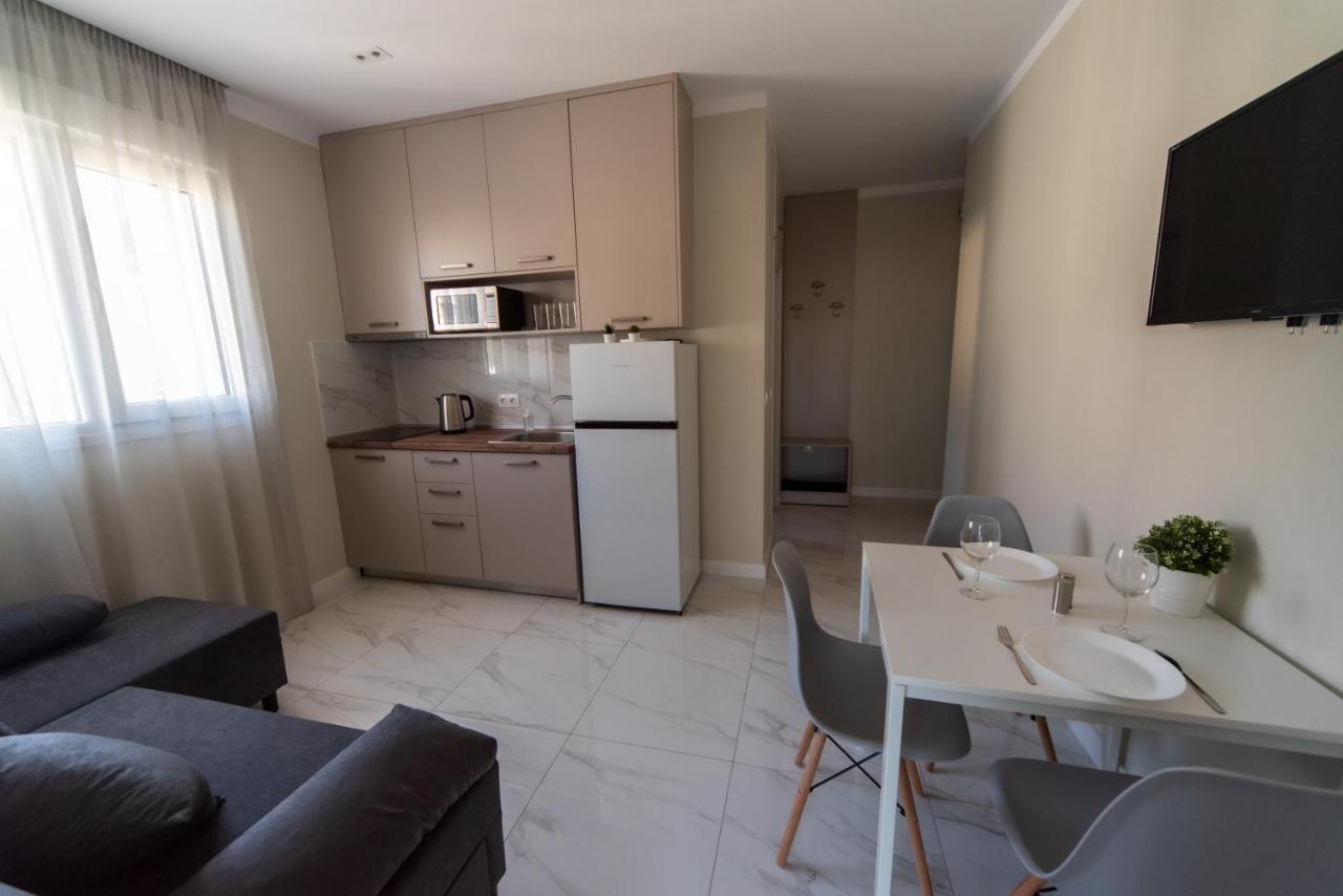 Olive 301 Apartamento Peraía Exterior foto